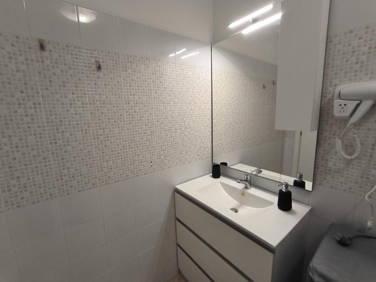 Re Federico II Apartment Catania Luaran gambar